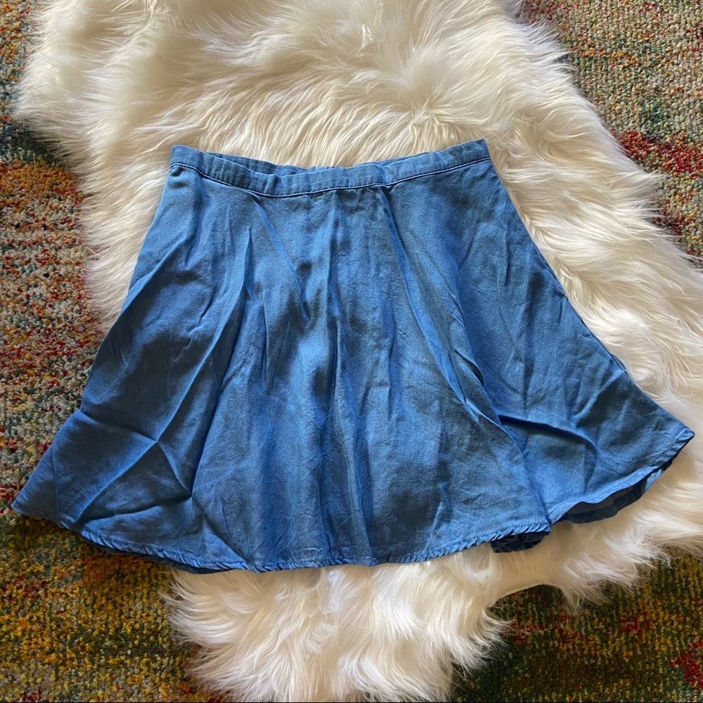 Lulu’s blue skater skirt with zipper back small
